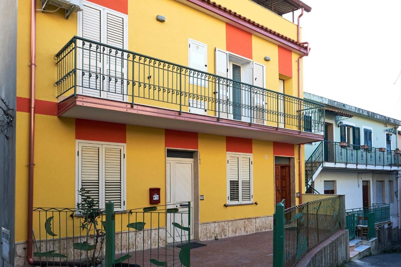 Bouganville House - Casa Vacanze Triparni Exterior photo